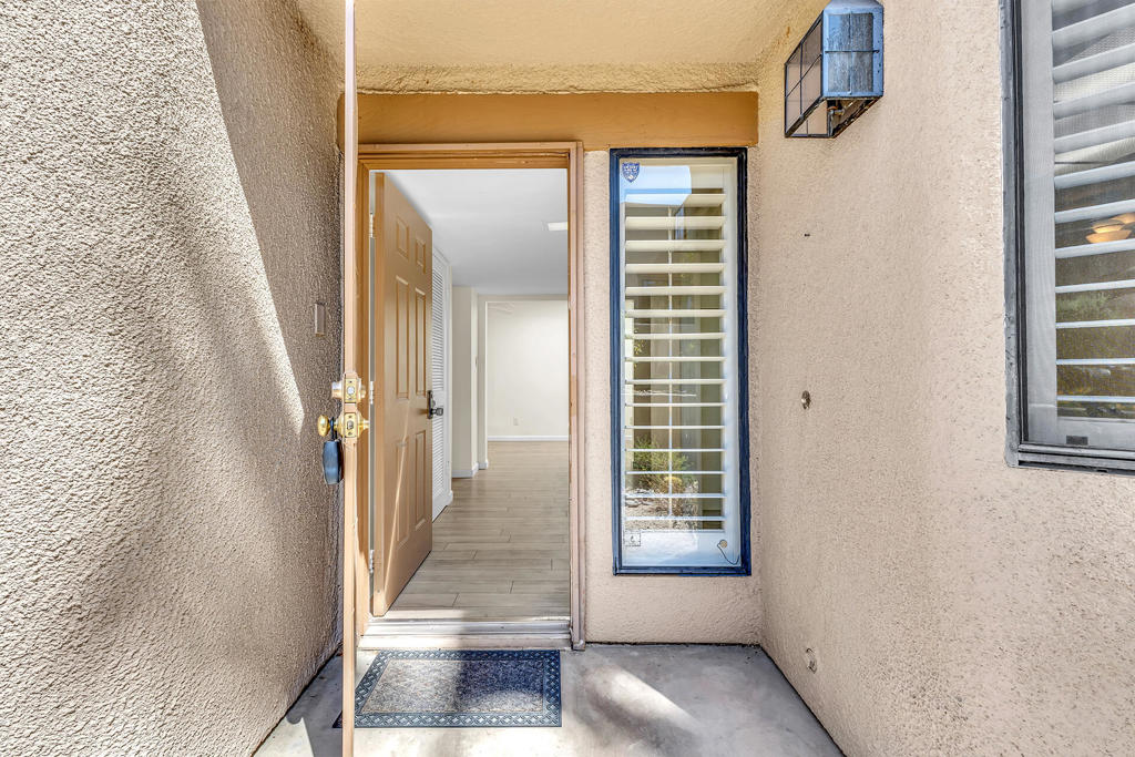 Sommerset So. Palm D - Residential Lease