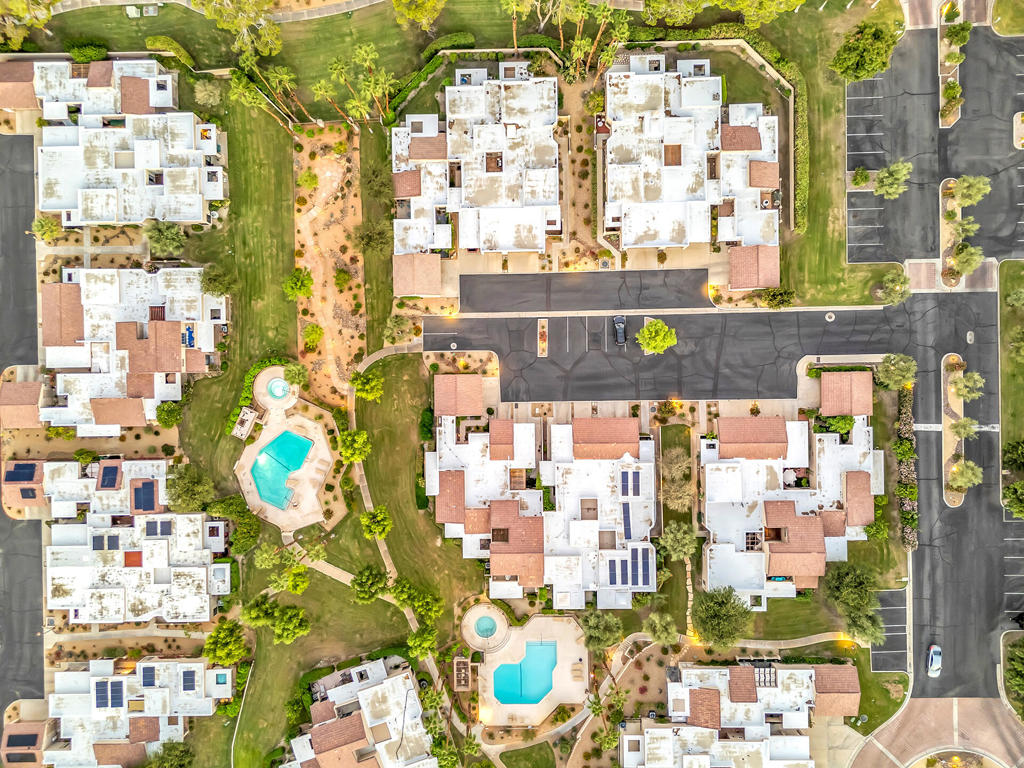 Sommerset So. Palm D - Residential Lease