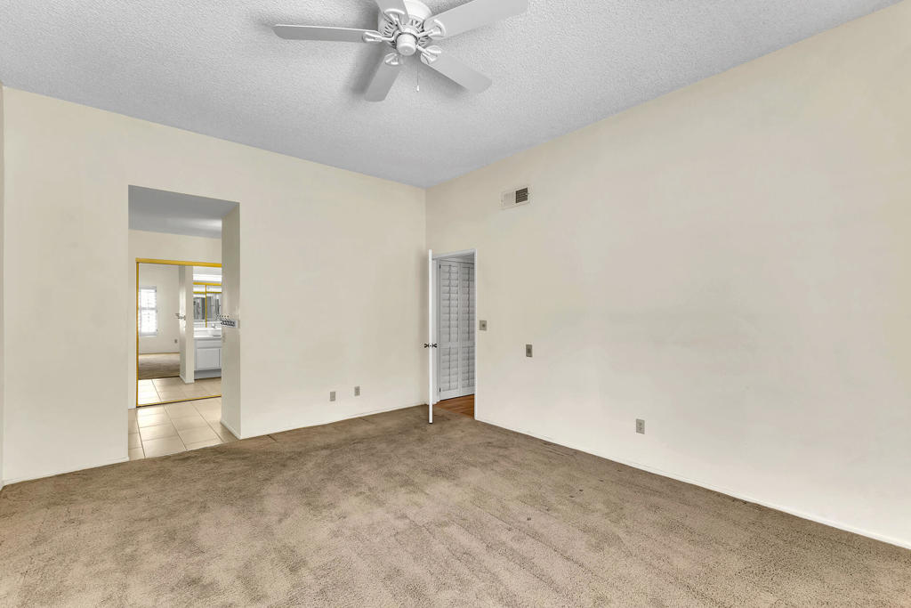 Sommerset So. Palm D - Residential Lease