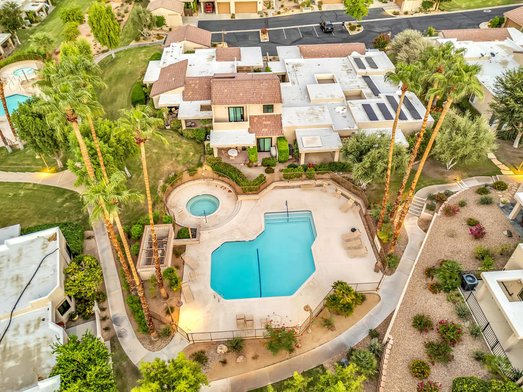 Sommerset So. Palm D - Residential Lease
