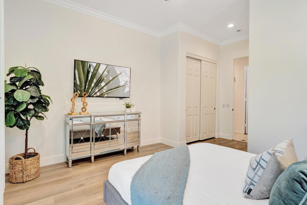 Santo Tomas - Residential