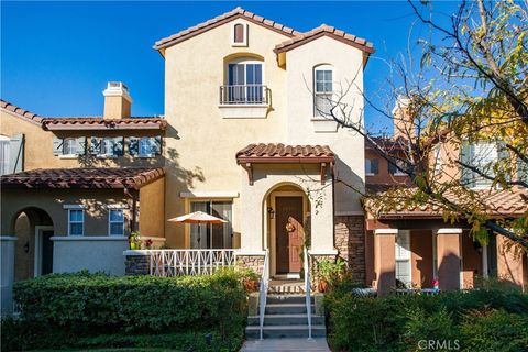 Photo of 28254 Canterbury Court, Valencia, CA 91354 (MLS # SR25246823) Photo of 28254 Canterbury Court, Valencia, CA 91354 (MLS # SR25246823)