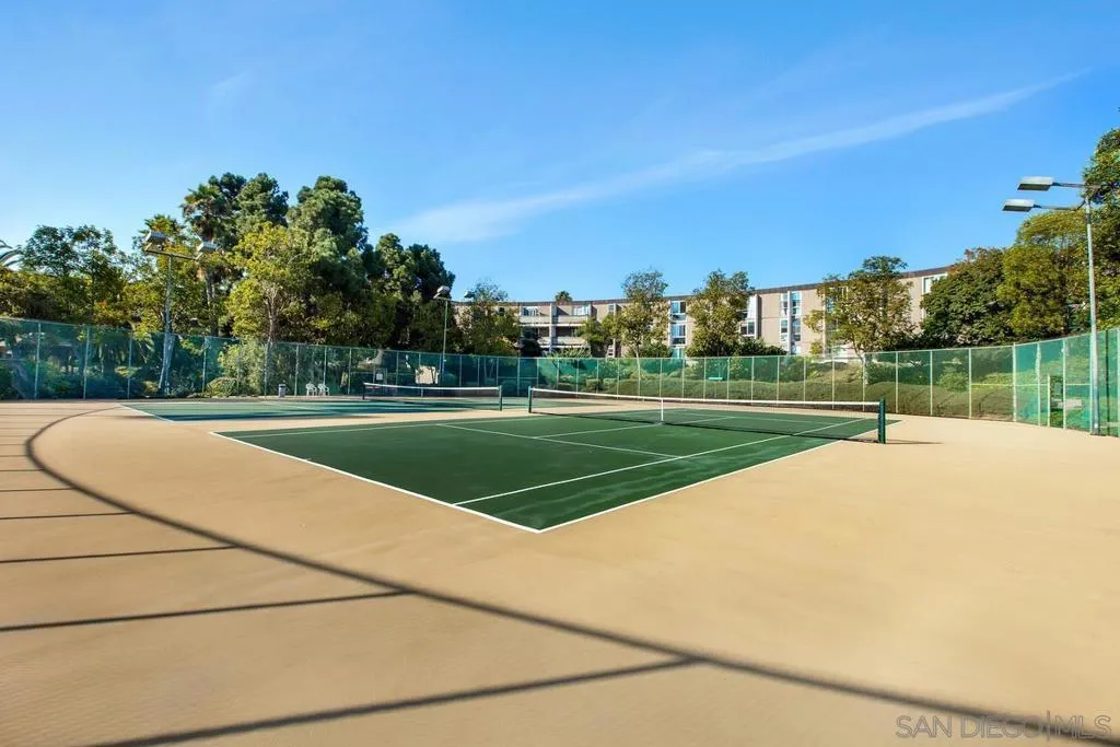 San Diego, California 92110, United States, 1 Bedroom Bedrooms, ,1 BathroomBathrooms,Residential,Active,192086