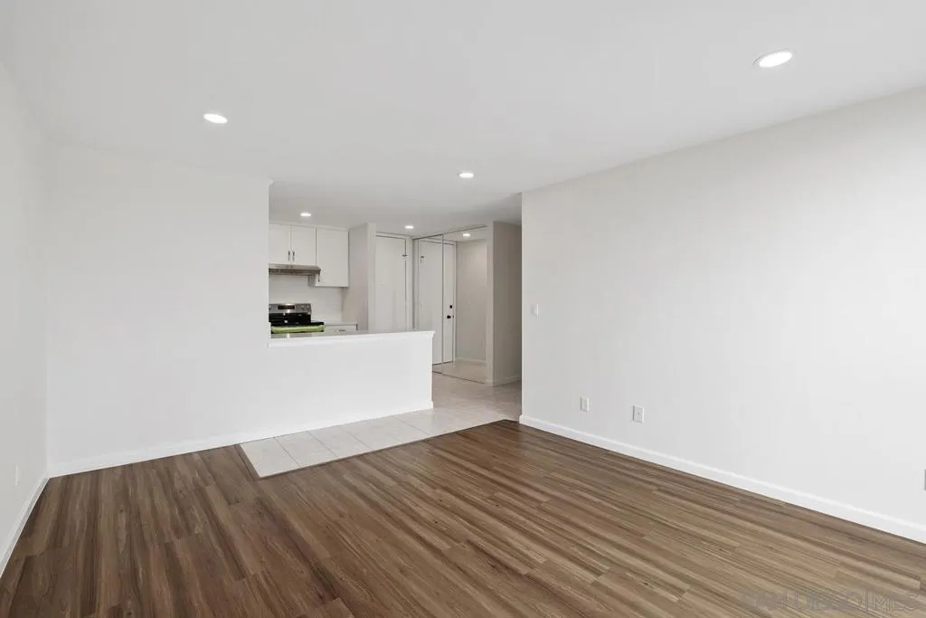 San Diego, California 92110, United States, 1 Bedroom Bedrooms, ,1 BathroomBathrooms,Residential,Active,192086