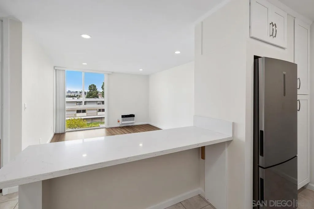 San Diego, California 92110, United States, 1 Bedroom Bedrooms, ,1 BathroomBathrooms,Residential,Active,192086