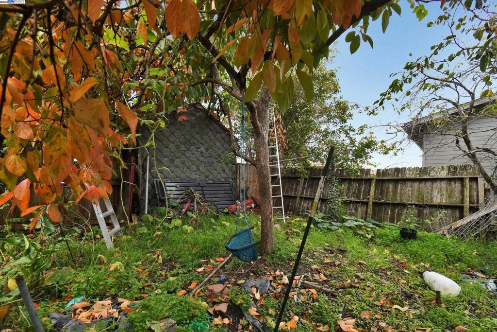 INTERNATIONAL - Residential