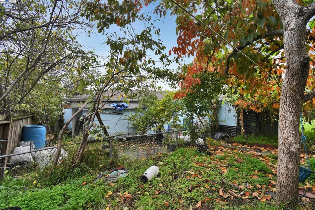 INTERNATIONAL - Residential