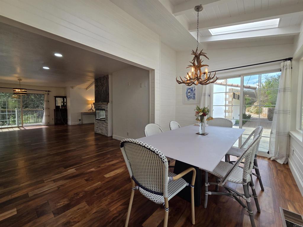 1165 Midway Dr