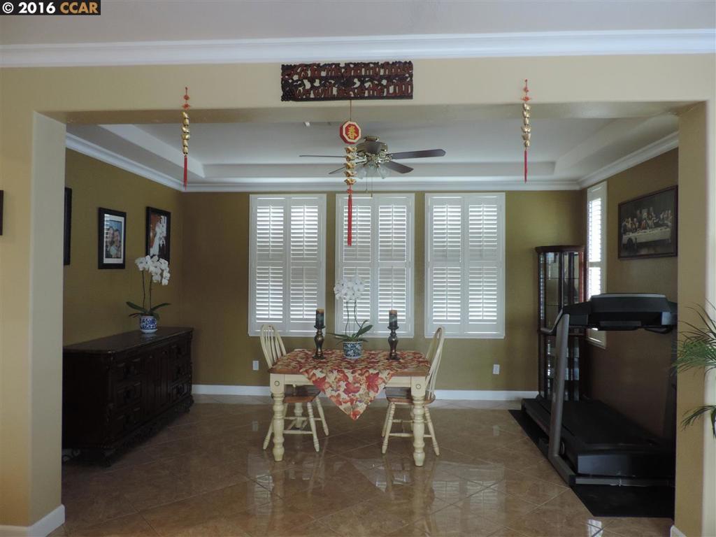 BRENTWOOD - Residential