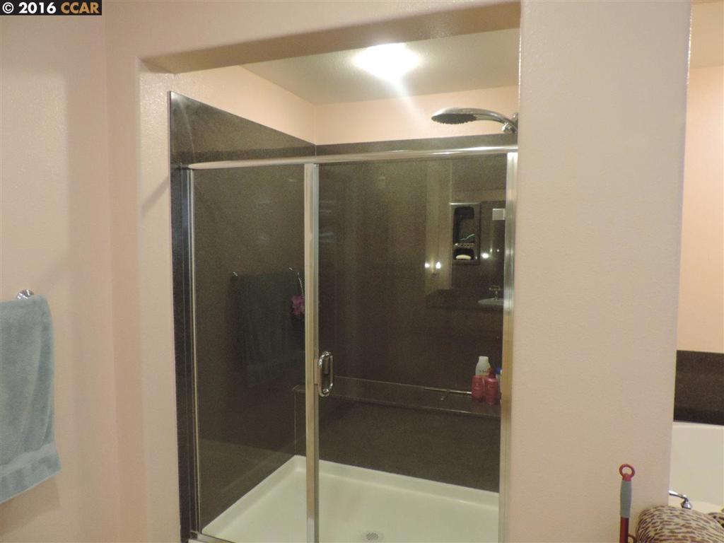 BRENTWOOD - Residential