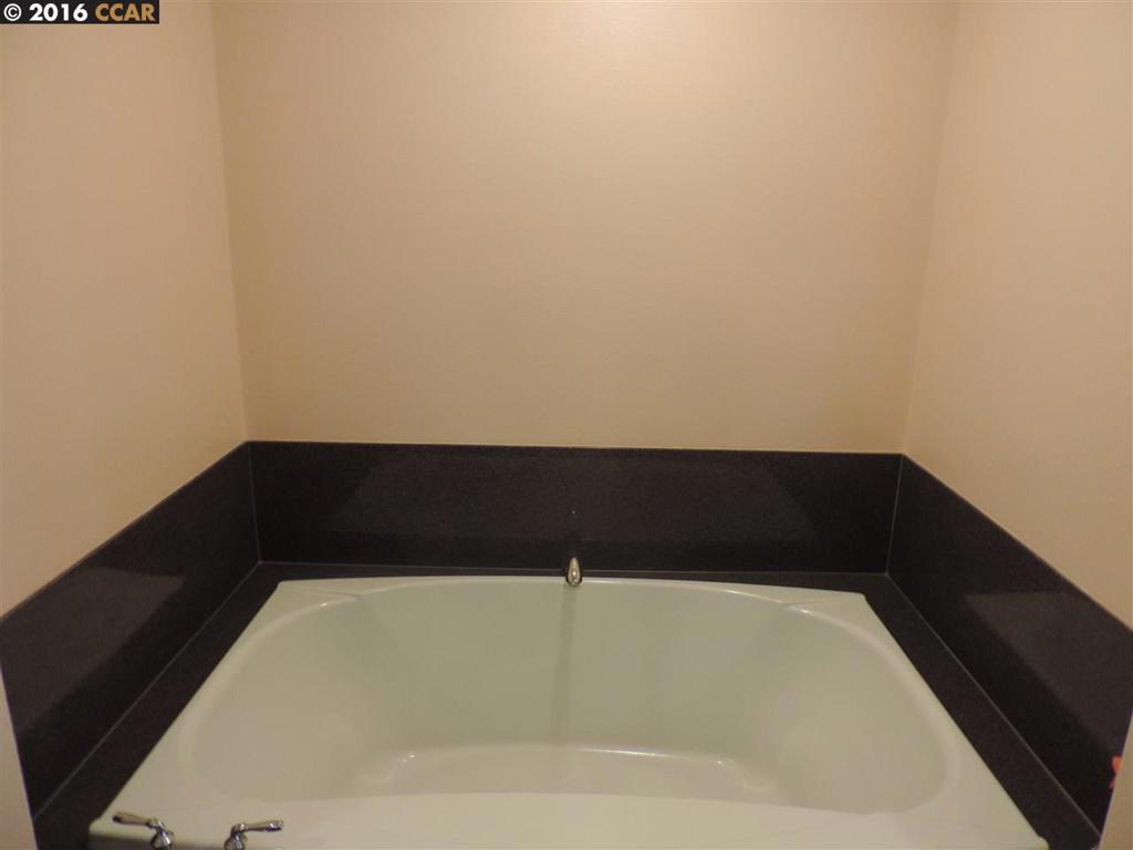 BRENTWOOD - Residential