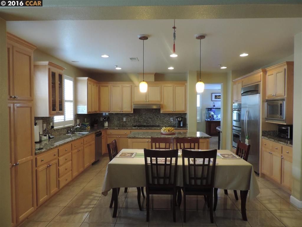 BRENTWOOD - Residential