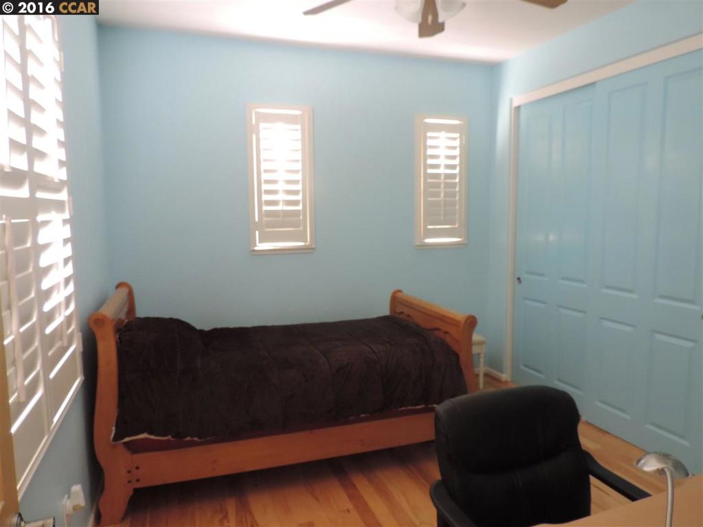 BRENTWOOD - Residential