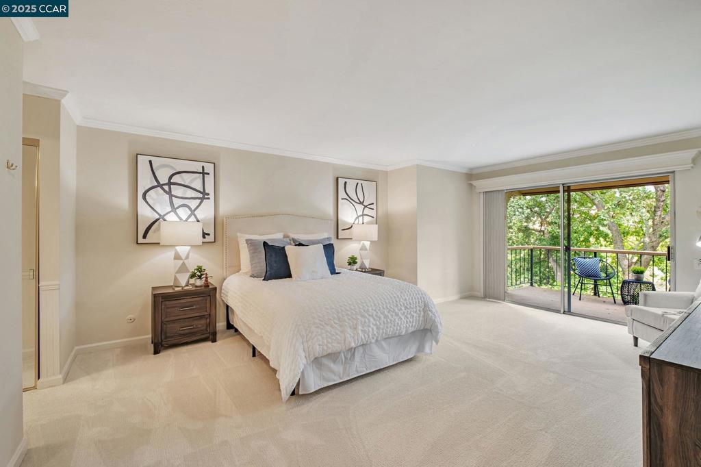 ROSSMOOR - Residential
