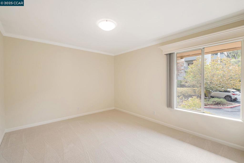 ROSSMOOR - Residential