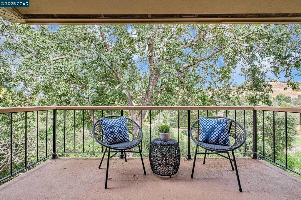 ROSSMOOR - Residential