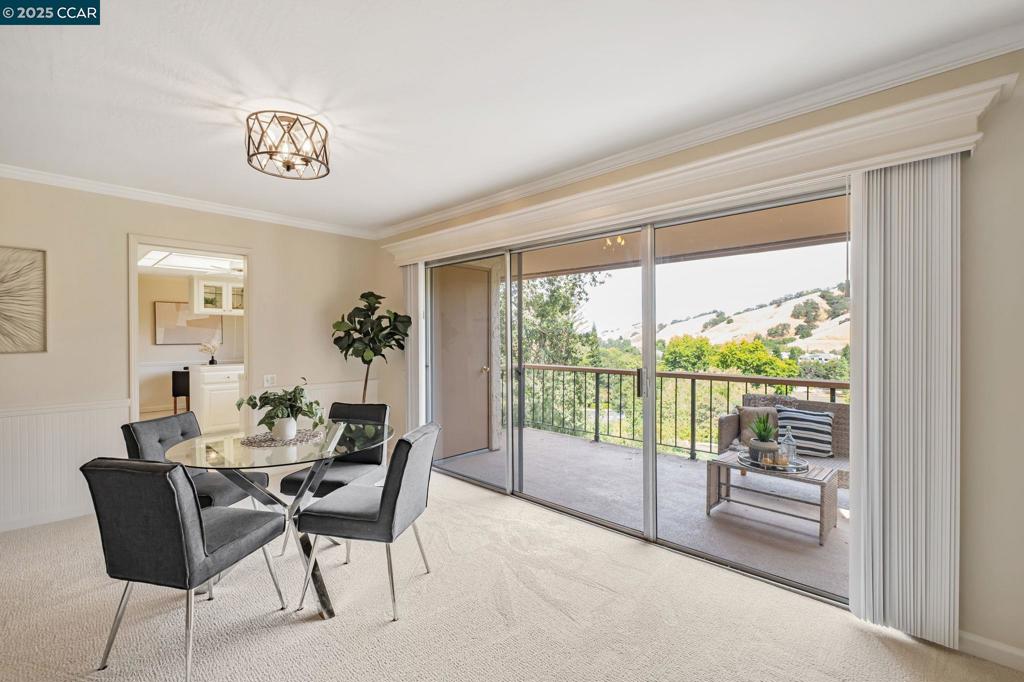 ROSSMOOR - Residential