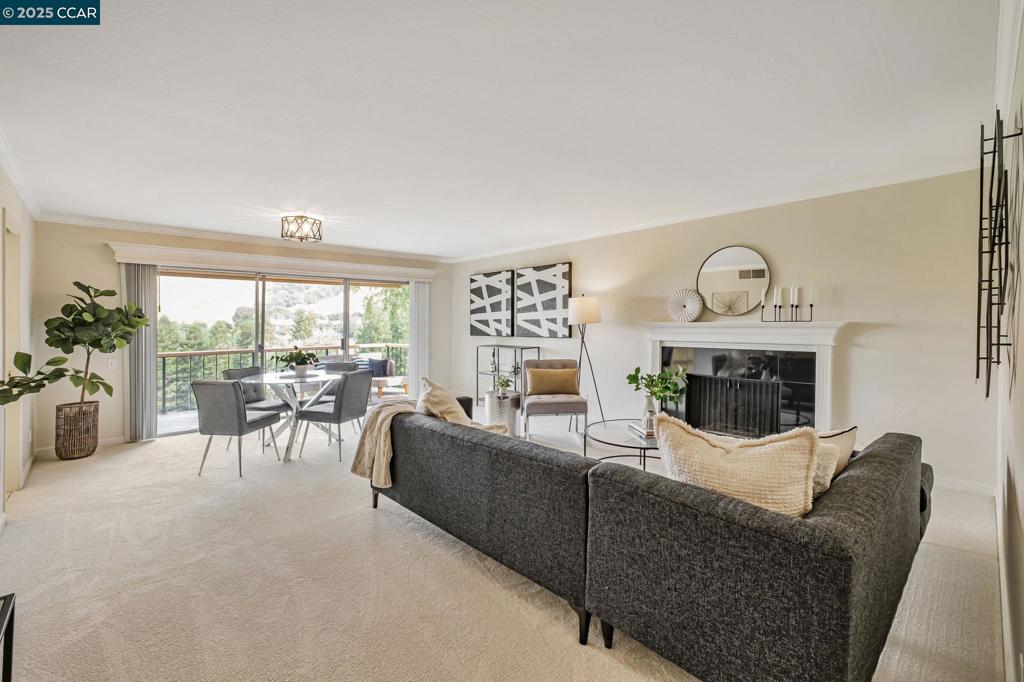 ROSSMOOR - Residential