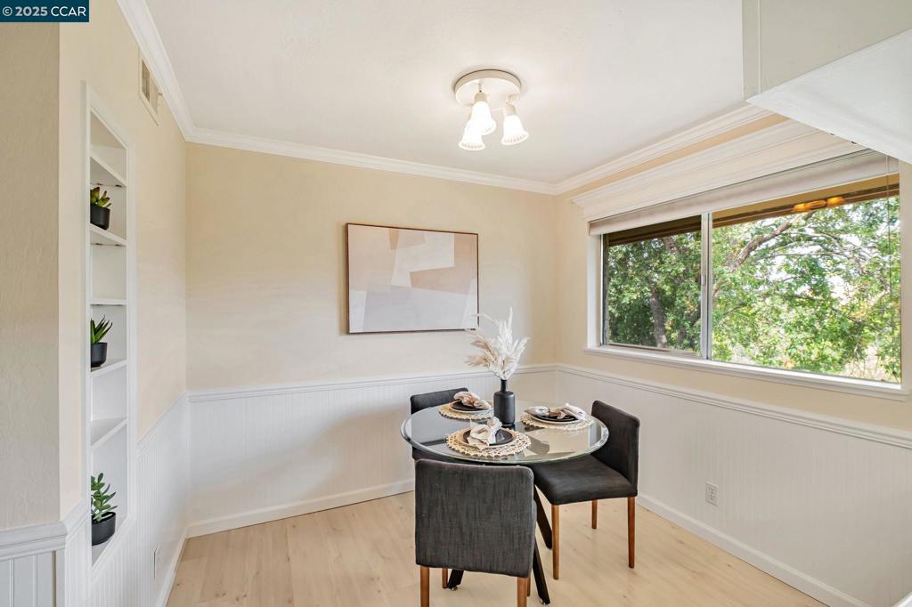 ROSSMOOR - Residential
