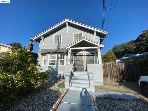 Photo of 3264 Kansas ST, Oakland, CA 94602 (MLS # 41141638)