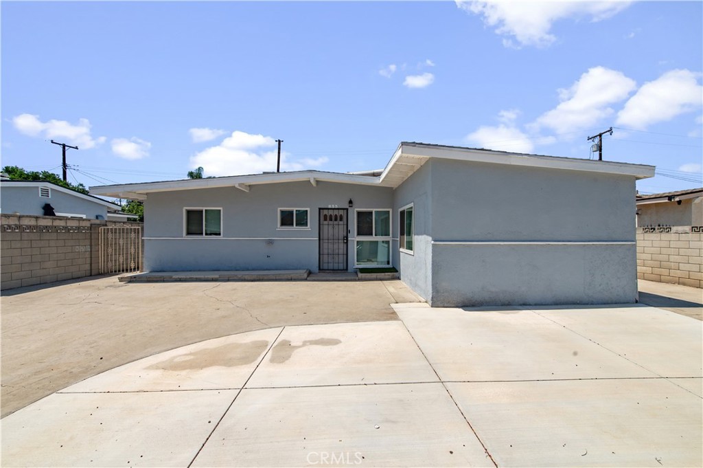 This charming 3 bed, 2 bath single-family residence is ideally situated in the heart of La Puente & in a peaceful Cul-De-Sac. Newly completed and renovated residence has been thoughtfully updated from top to bottom, inside and out. Situated on a generous 6,000 sq. ft. lot, this home offers the perfect blend of modern upgrades and comfortable living, with ample outdoor space ideal for relaxation or entertaining. Move-In Ready Home. Garage will not be included in the lease, commuting is a breeze, located near the 60,10 & 605 freeways. Enjoy being just minutes from major shopping centers, restaurants, and entertainment. This is a fantastic opportunity to own a well-cared-for home in a sought-after neighborhood—don’t miss it! Schedule your private showing today!