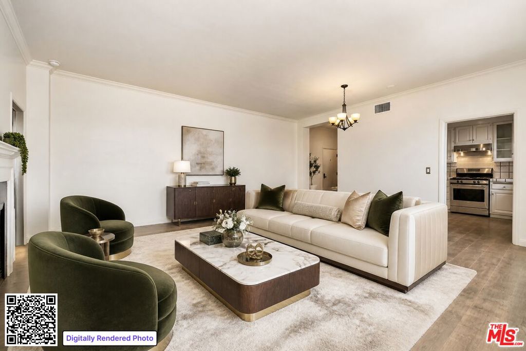 420 S Barrington Avenue 102
