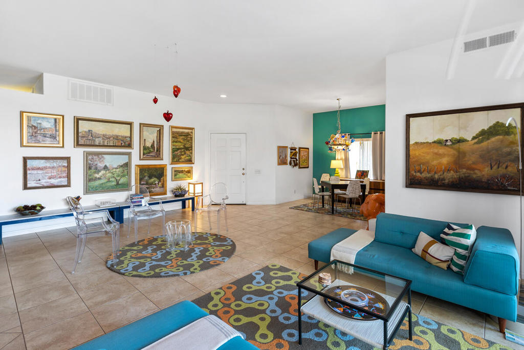 Mission Hills East - Residential Lease