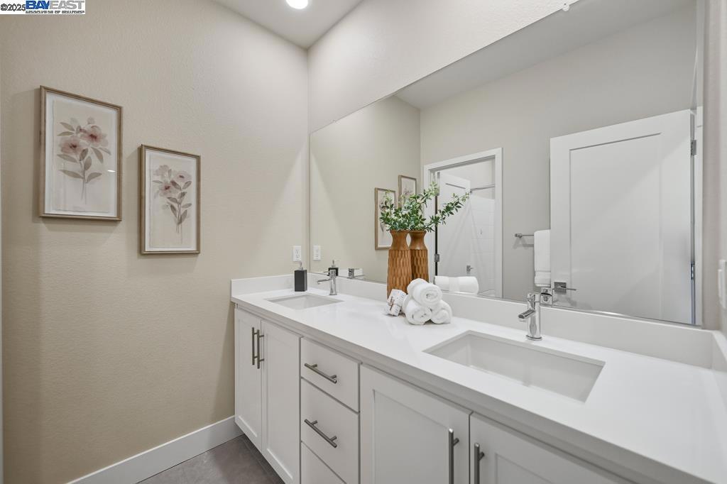 LIVERMORE - Residential