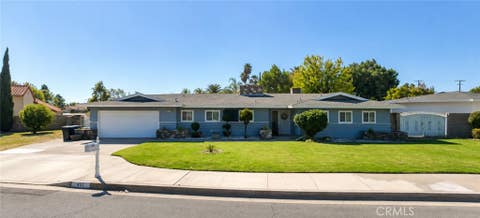 Photo of 451 E Easton ST, Rialto, CA 92376 (MLS # SW26185784)