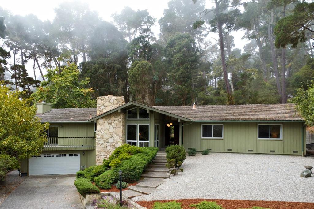Check out this fantastic, single-level living option in the Skyline Forest! This attractive three-bedroom home features a spacious family room and a separate living room, complete with a large Carmel stone fireplace ideal for family get-togethers and entertaining friends. The patio provides a wonderful outdoor space with a tranquil view of the greenbelt behind the house. Natural light floods the interior through large windows and multiple glass sliding doors, creating a warm and inviting atmosphere. It's move-in ready, with fresh paint and new carpet throughout. Nestled in a quiet cul-de-sac and set back from the road, this property offers privacy, peace, and plenty of space.