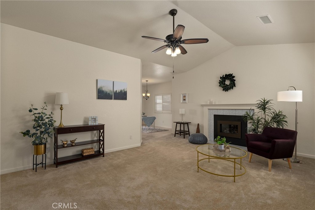2695 Fairfield Commons