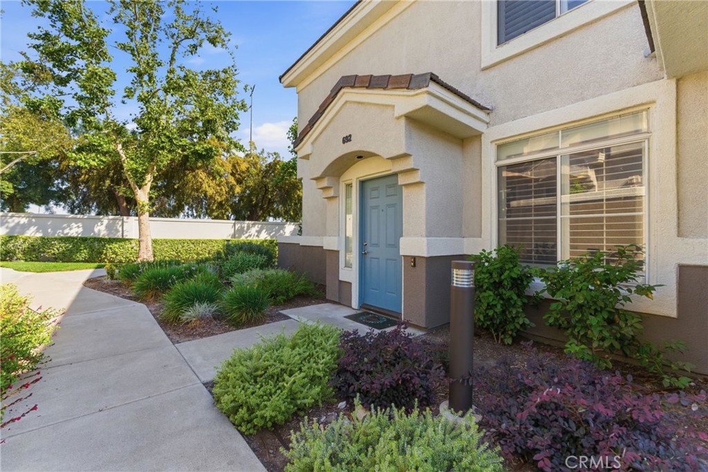 7543 W Liberty