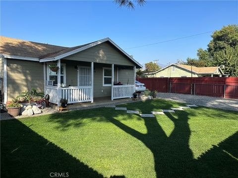 Photo of 25226 Court St, San Bernardino, CA 92410 (MLS # CV26001340)