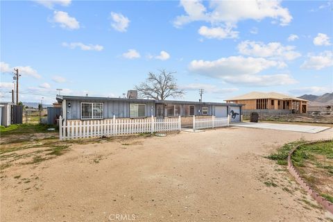 Photo of 21103 Wigwam Street, Apple Valley, CA 92307 (MLS # IV26032793)