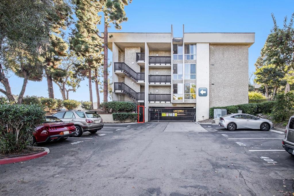 Mission Valley - Residential
