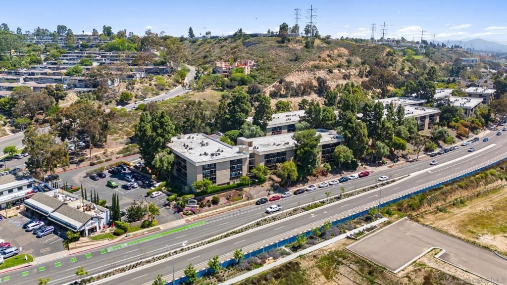 listing image 130721339046095594951