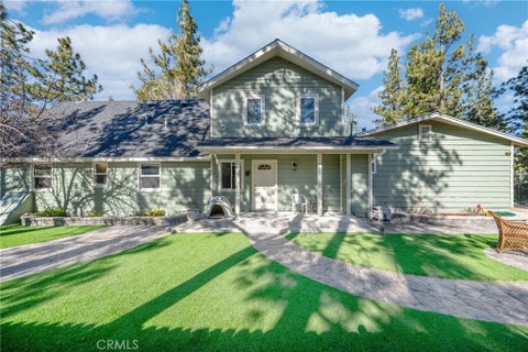 Photo of 195 Knoll Rd, Big Bear Lake, CA 92315 (MLS # SB26187787)