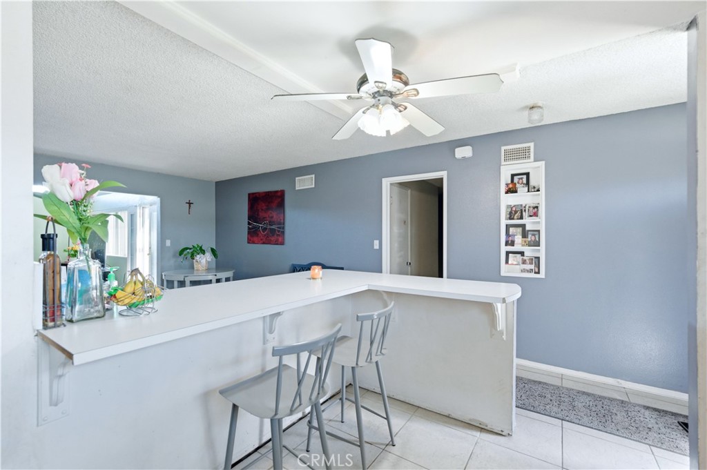 10460 Lorinda Avenue