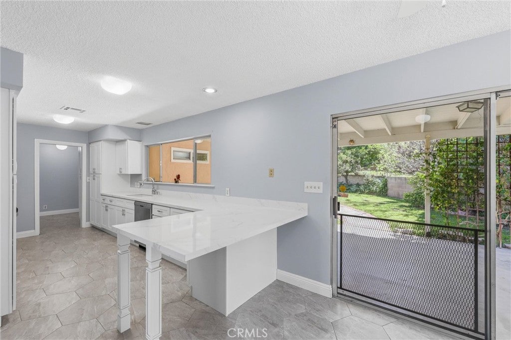 24673 Barton