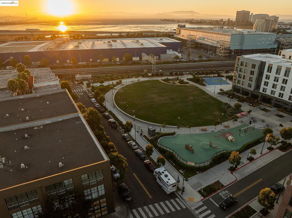 EMERYVILLE - Residential