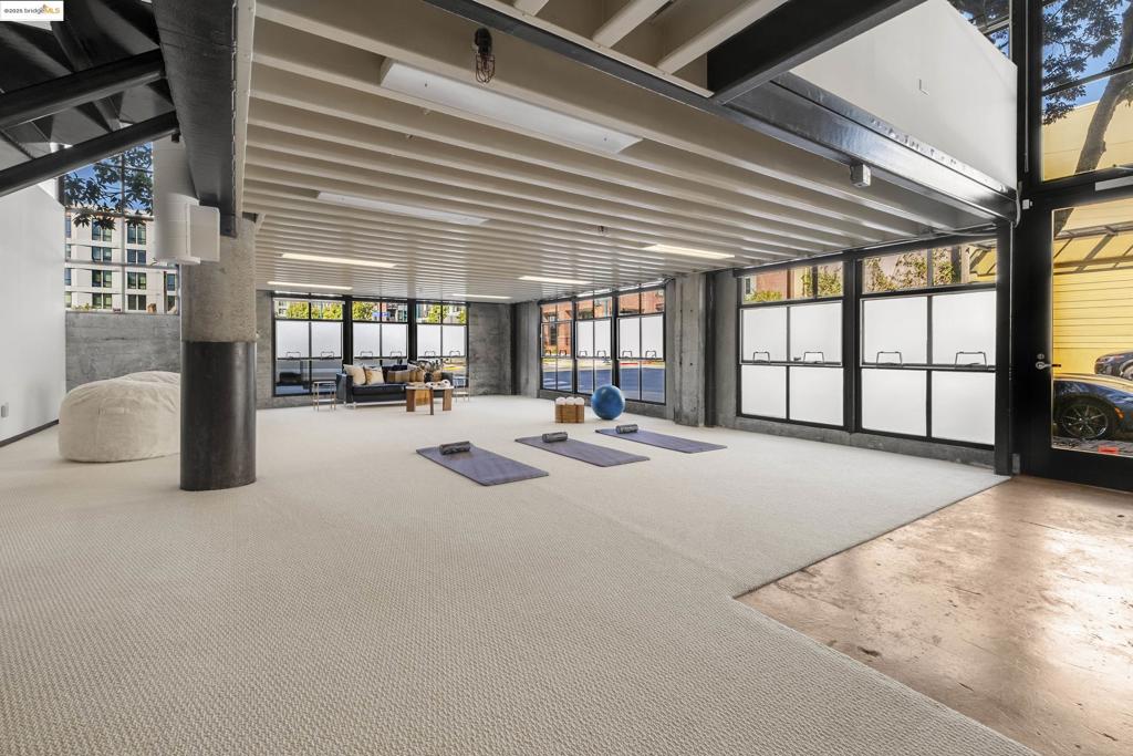 EMERYVILLE - Residential