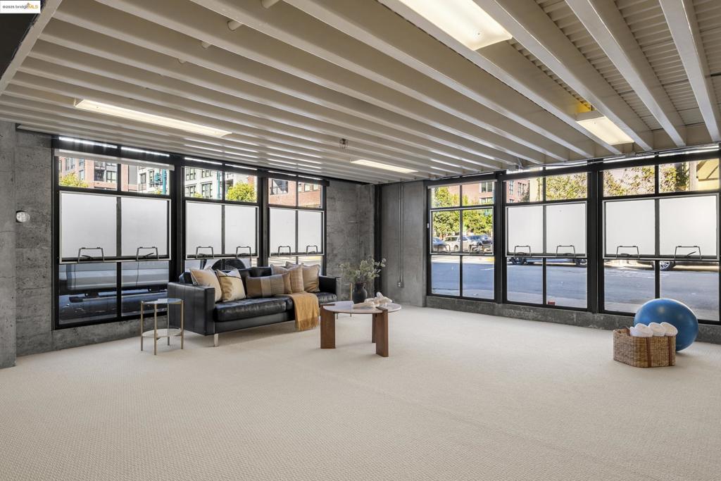 EMERYVILLE - Residential