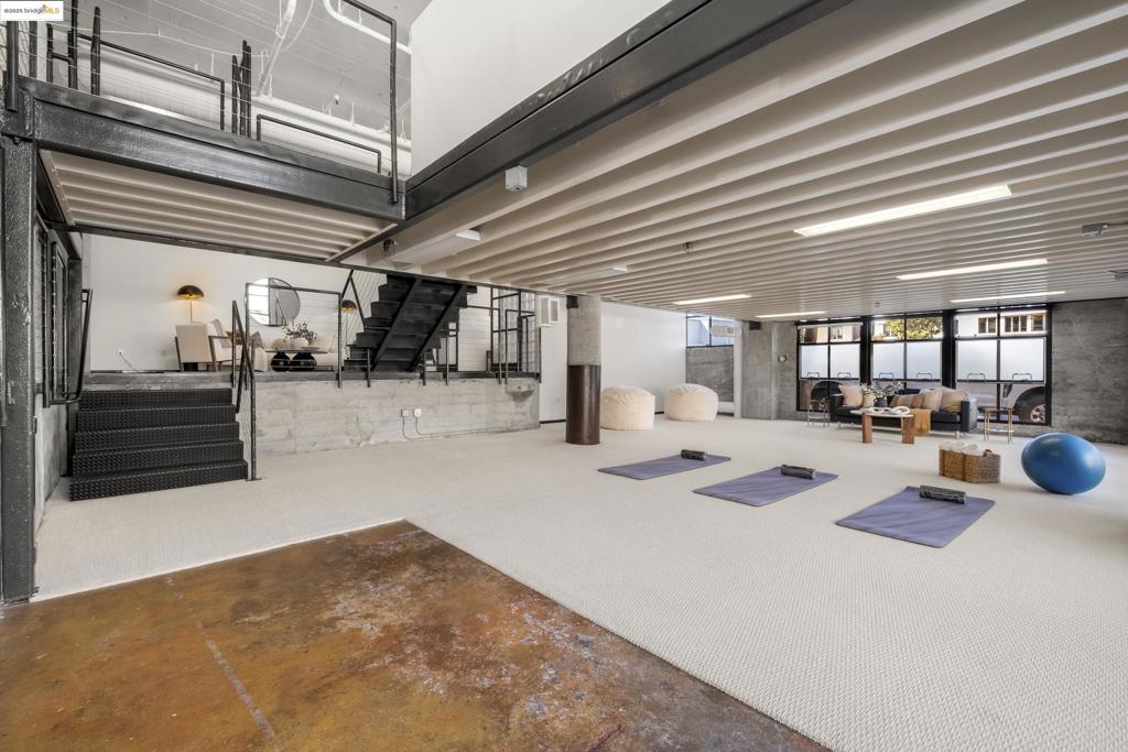 EMERYVILLE - Residential