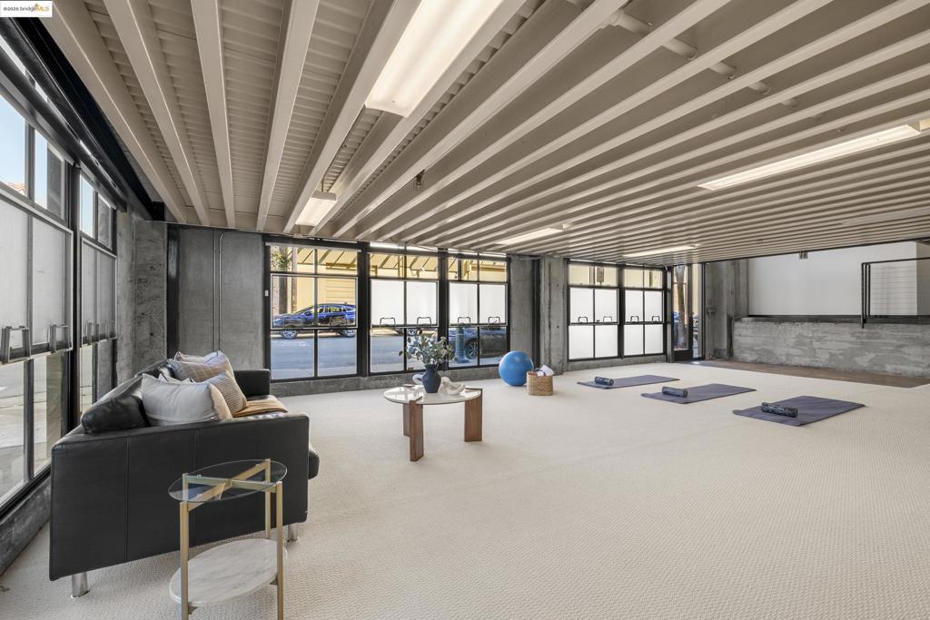 EMERYVILLE - Residential