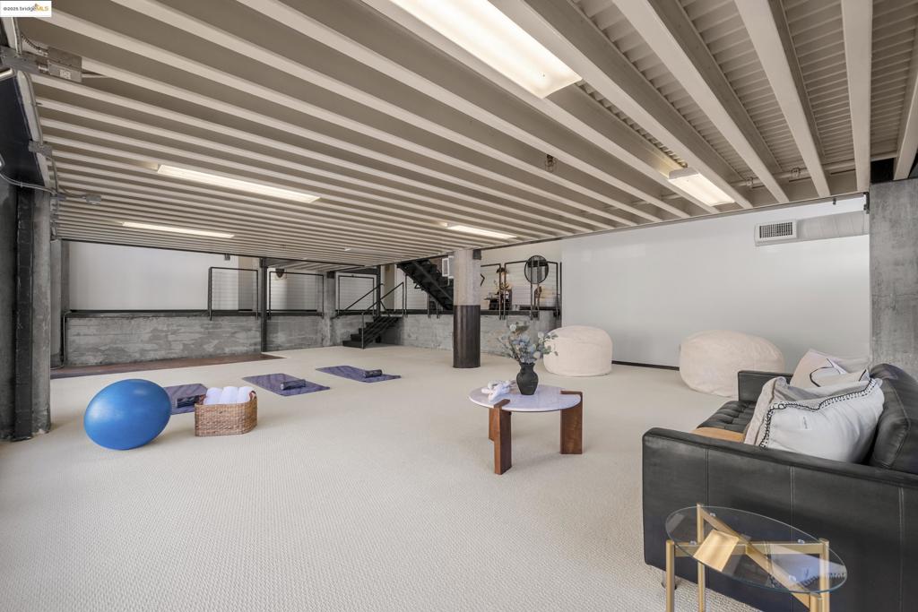 EMERYVILLE - Residential