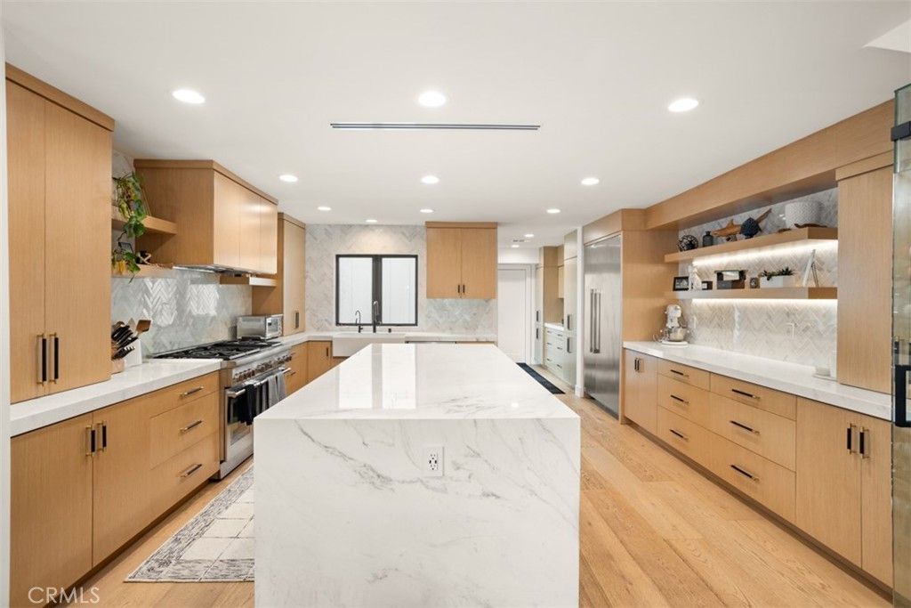 Photo of 307 18th Street, Huntington Beach, CA 92648 (MLS # PW25268226)