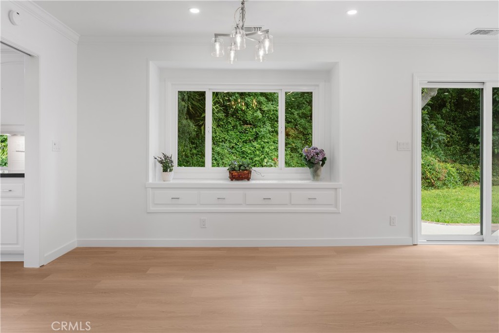 5505 Shoreview Drive