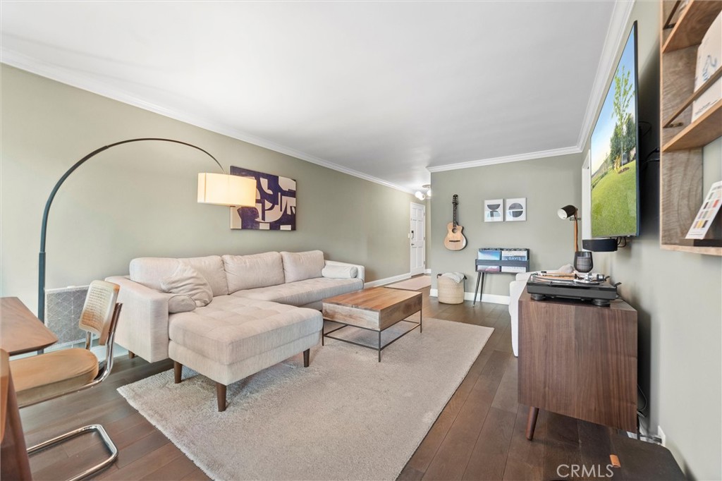 2302 2nd St 3D