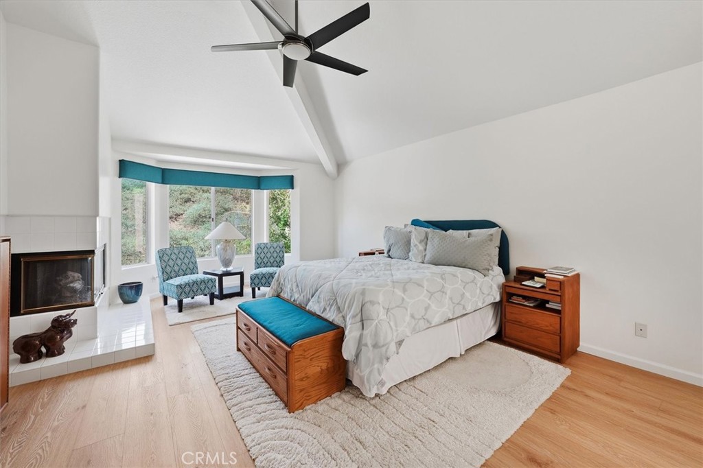 23029 Weymouth Place