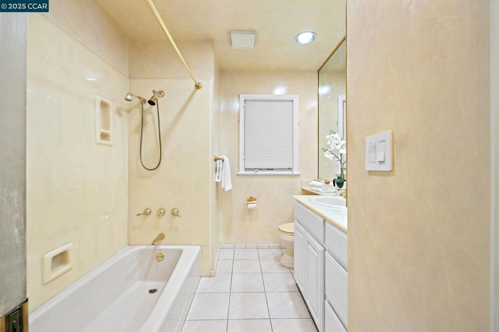 SARANAP AREA - Residential